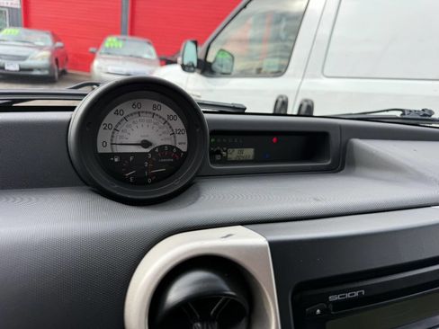 Used 2006 Scion xB image 30