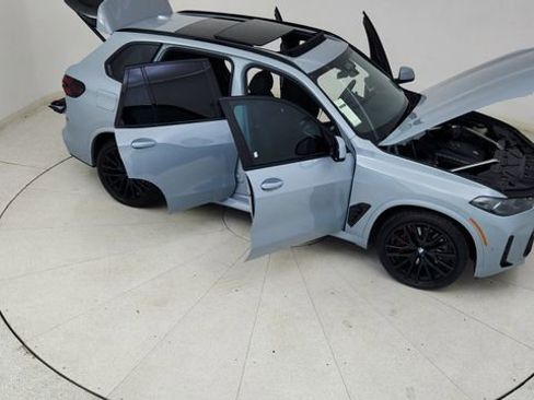 Used 2025 BMW X5 xDrive40i w/ M Sport Package image 88