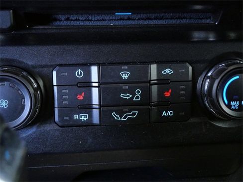 Used 2016 Ford F150 XLT w/ Equipment Group 302A Luxury image 23