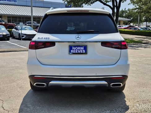 Used 2024 Mercedes-Benz GLS 450 4MATIC image 4