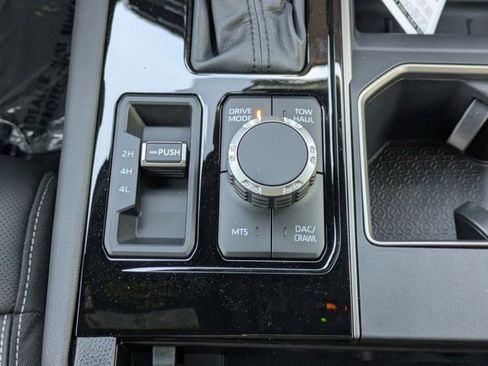 New 2026 Toyota Tundra Limited AWD/4WD image 20