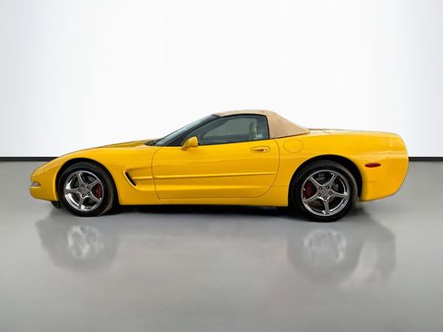 Used 2003 Chevrolet Corvette Convertible w/ Preferred Equipment Group1 image 6
