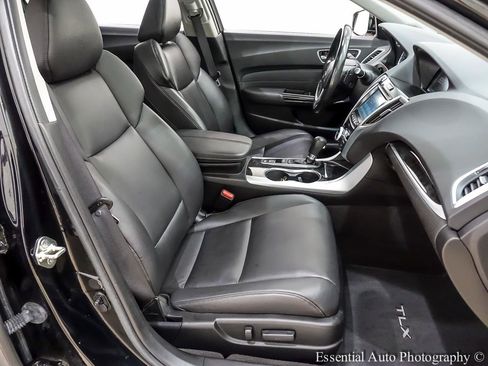 Used 2019 Acura TLX FWD image 31