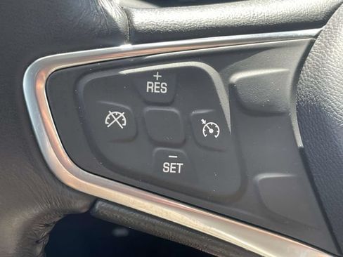 Used 2022 Chevrolet Malibu LT w/ Midnight Edition FWD image 23
