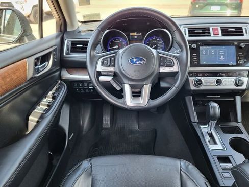 Used 2017 Subaru Outback 3.6R Limited AWD/4WD image 24