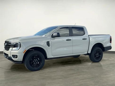 New 2025 Ford Ranger XLT w/ Equipment Group 301A High image 3