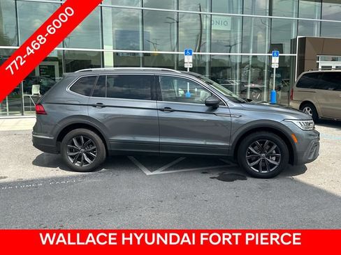 Used 2022 Volkswagen Tiguan SE FWD image 6