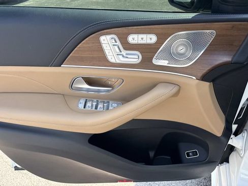 Used 2024 Mercedes-Benz GLE 350 4MATIC image 24
