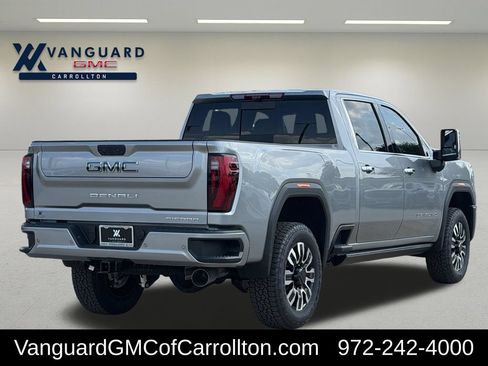 New 2026 GMC Sierra 2500 Denali Ultimate AWD/4WD image 3