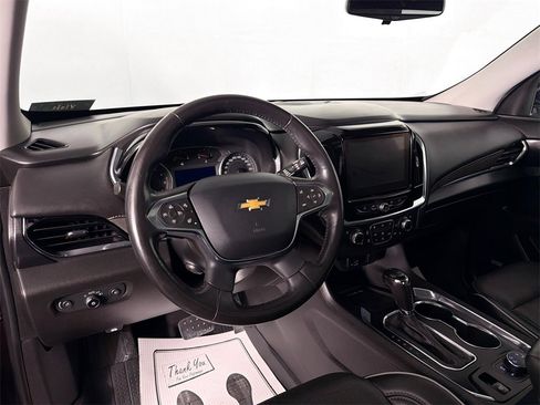 Used 2020 Chevrolet Traverse High Country image 9