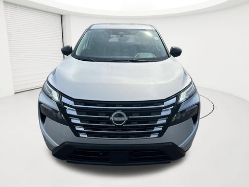 Used 2024 Nissan Rogue S AWD/4WD image 22