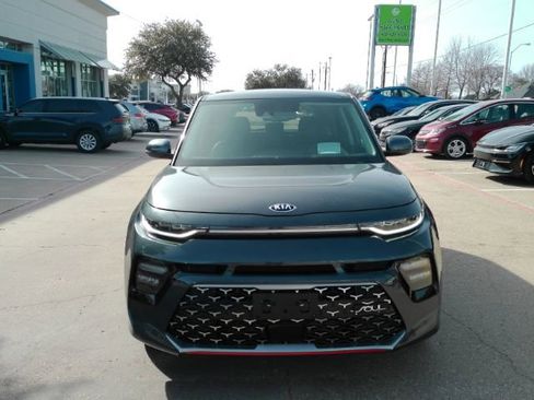Used 2021 Kia Soul Turbo image 2