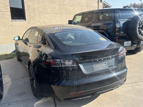 Used 2023 Tesla Model S Standard Range AWD/4WD image 2