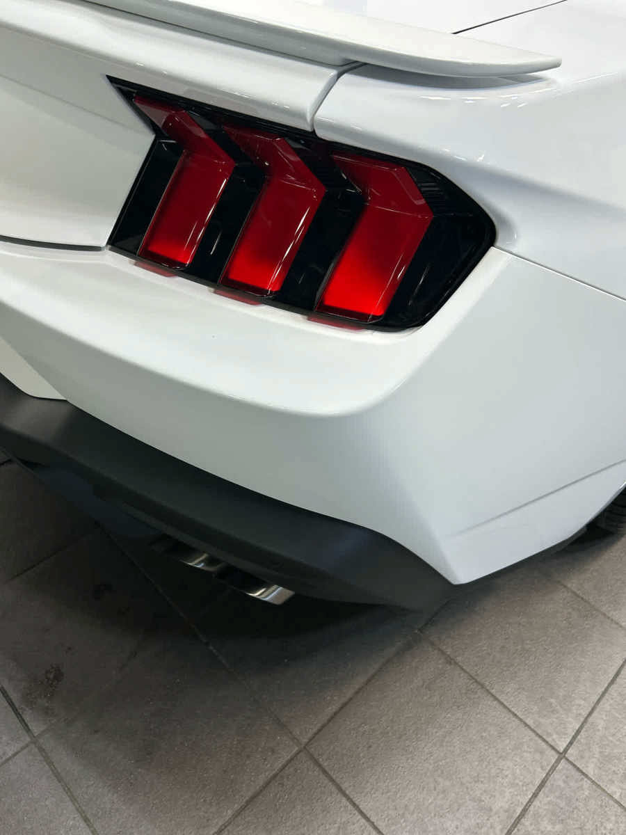 Used 2024 Ford Mustang GT Premium RWD image 6