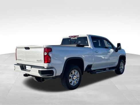 Used 2023 Chevrolet Silverado 2500 High Country image 5