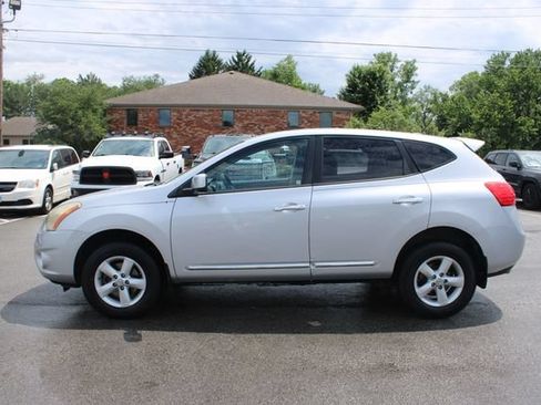 Used 2013 Nissan Rogue S w/ Special Edition Pkg FWD image 5
