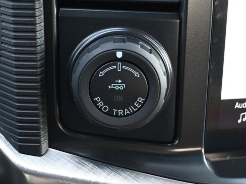 New 2025 Ford F150 King Ranch w/ FX4 Off-Road Package image 25