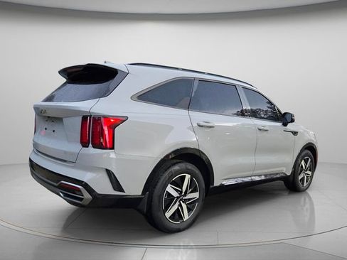 Used 2023 Kia Sorento EX FWD image 6