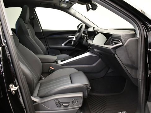 New 2025 Audi Q5 Premium Plus image 46