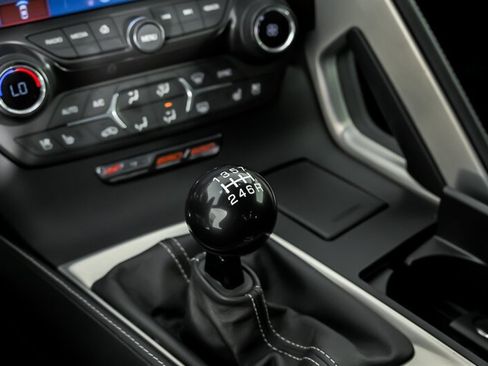 Used 2018 Chevrolet Corvette Z06 RWD image 33