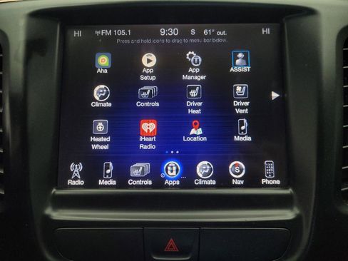 Used 2016 Chrysler 200 C w/ Premium Group image 25