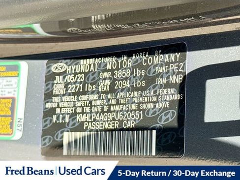 Used 2023 Hyundai Elantra Limited FWD image 31
