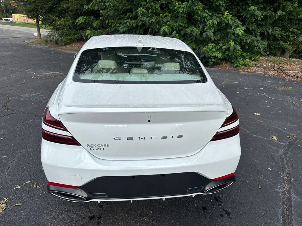 Used 2026 Genesis G70 2.5T RWD image 6