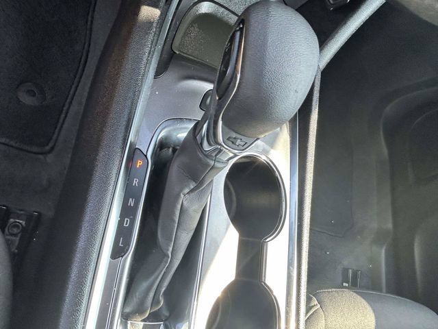 Used 2024 Chevrolet Malibu LT FWD image 16