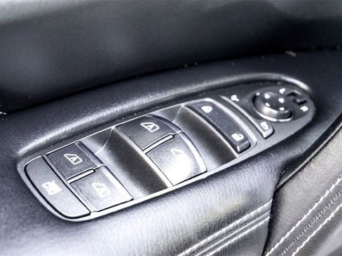 Used 2024 INFINITI QX80 Luxe image 11