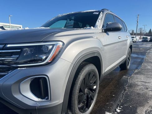 New 2026 Volkswagen Atlas SE AWD/4WD image 8