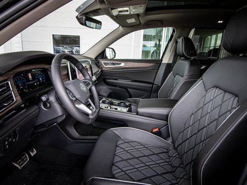 New 2026 Volkswagen Atlas SEL Premium R-Line AWD/4WD image 29
