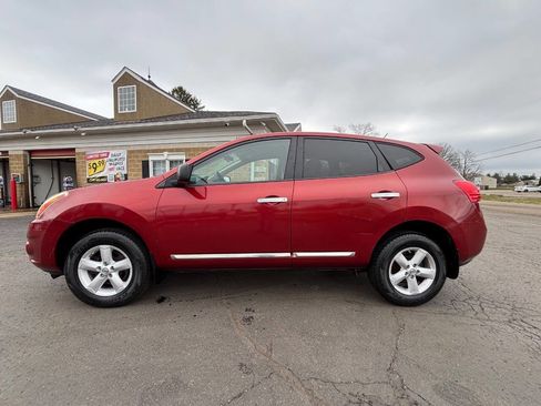 Used 2012 Nissan Rogue S w/ Special Edition Pkg image 2