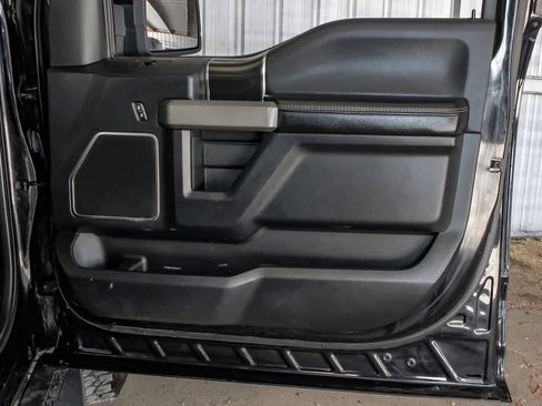 Used 2019 Ford F150 Raptor w/ Equipment Group 802A Luxury AWD/4WD image 46