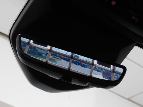 Used 2024 Cadillac Escalade ESV V w/ LPO, Floor Liner Package AWD/4WD image 77