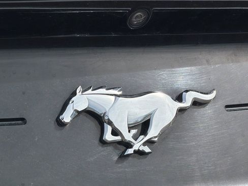 Used 2018 Ford Mustang Premium image 25