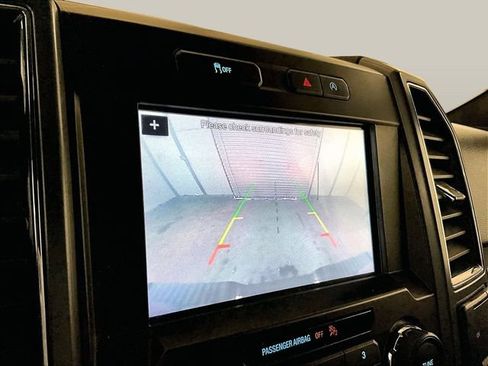 Used 2019 Ford F150 XLT w/ Equipment Group 302A Luxury AWD/4WD image 21