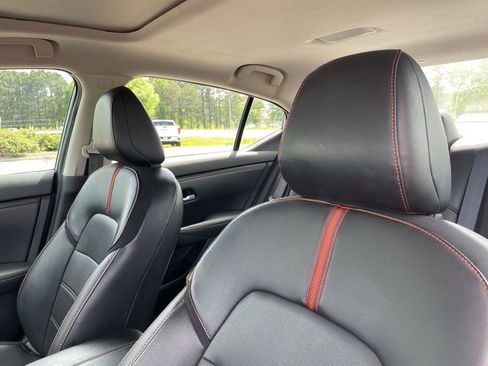 Used 2024 Nissan Sentra SR w/ SR Premium Package FWD image 23