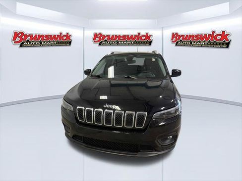 Certified 2020 Jeep Cherokee Latitude Plus w/ Cold Weather Group AWD/4WD image 3