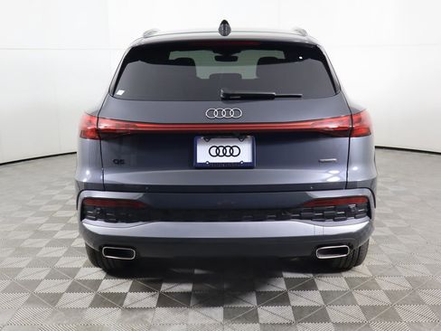 Used 2025 Audi Q5 Premium w/ Convenience Package AWD/4WD image 6