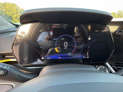 New 2026 Chevrolet Trax ACTIV w/ Sunroof Package FWD image 24