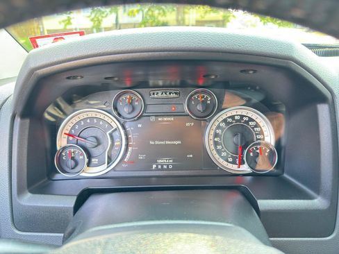 Used 2017 RAM 1500 Big Horn AWD/4WD image 72