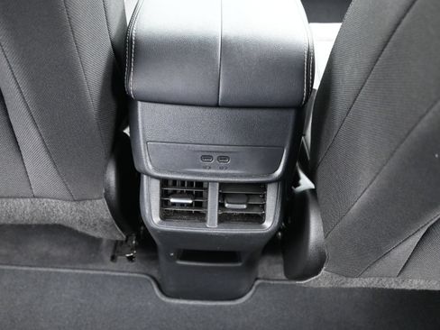 Used 2025 GMC Terrain Elevation AWD/4WD image 17