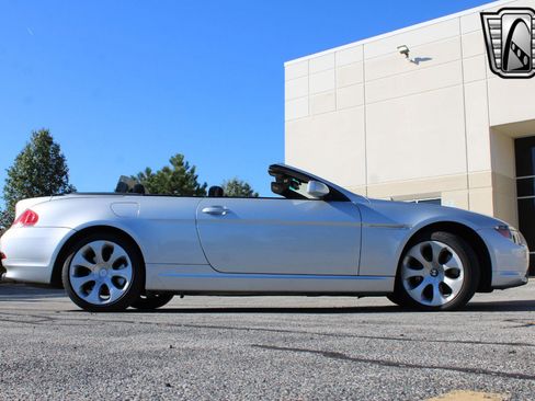 Used 2005 BMW 645Ci Convertible image 12
