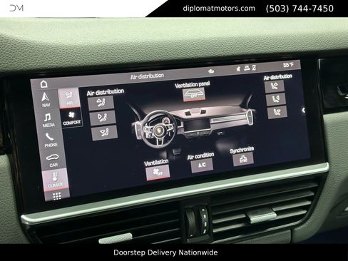 Used 2021 Porsche Cayenne image 25