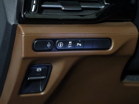 Used 2024 Acura MDX SH-AWD w/ Technology Package image 28