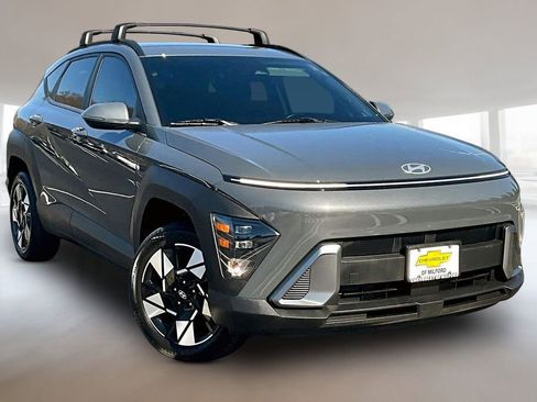 Used 2025 Hyundai Kona SEL image 1