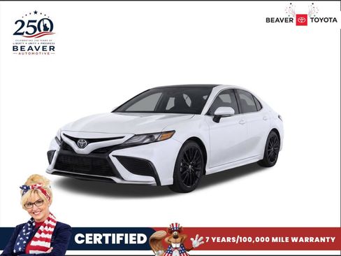 Used 2021 Toyota Camry XSE w/ Navigation Package FWD image 1