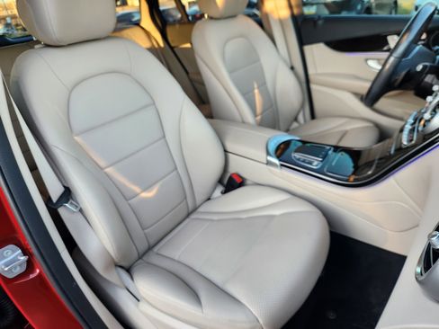 Used 2021 Mercedes-Benz GLC 300 GLC 300 image 15