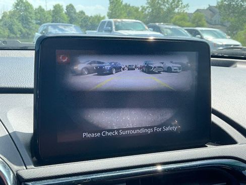 Used 2019 MAZDA MX-5 Miata RF Grand Touring RWD image 8