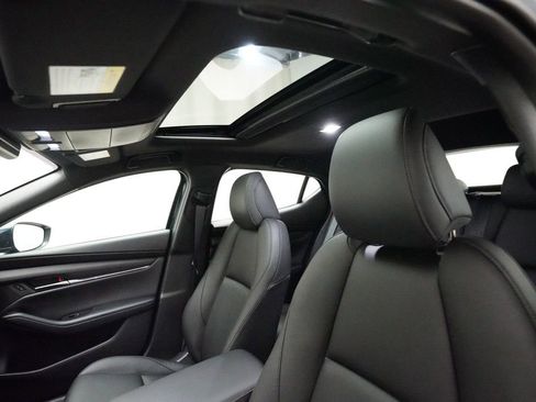 Certified 2025 MAZDA MAZDA3 s image 32